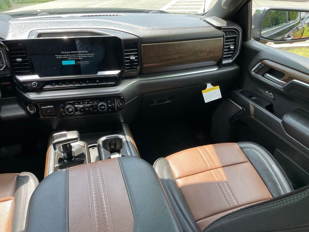 2023 Chevrolet Silverado 1500 High Country