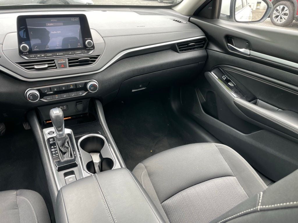 2021 Nissan Altima 2.5 SV