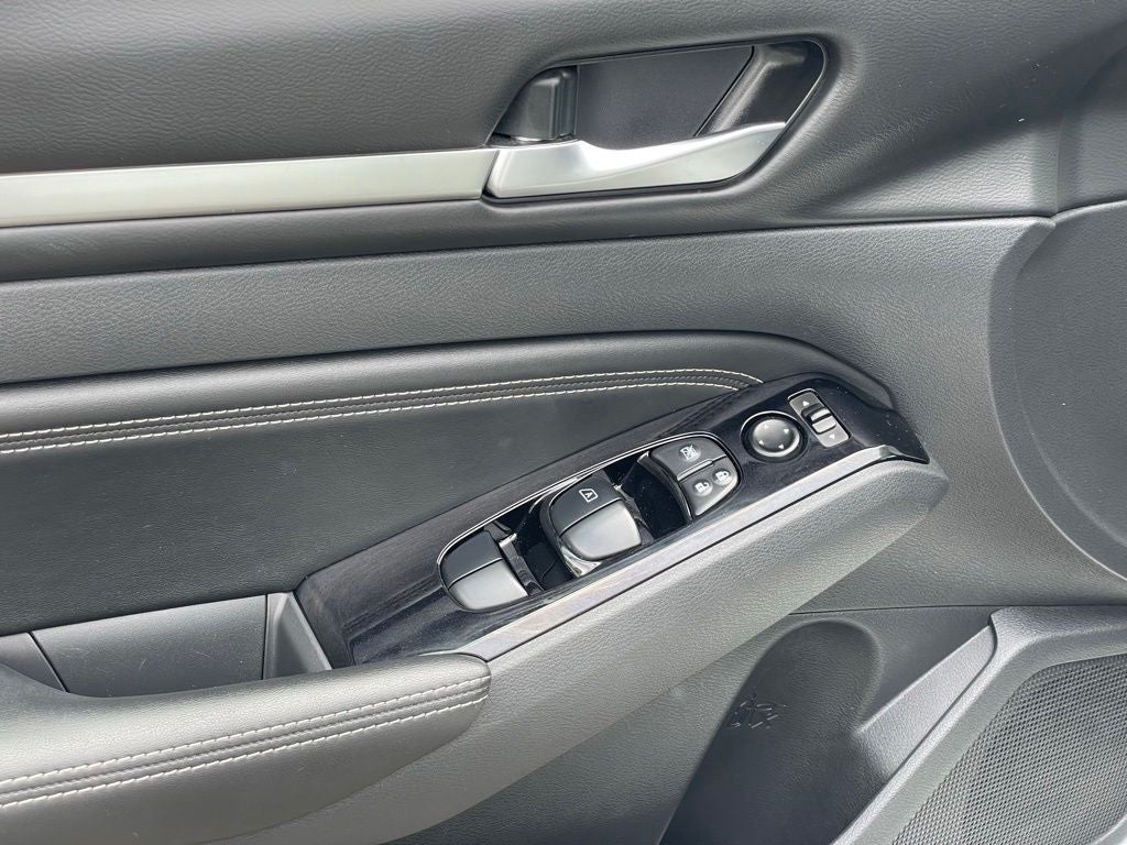 2021 Nissan Altima 2.5 SV