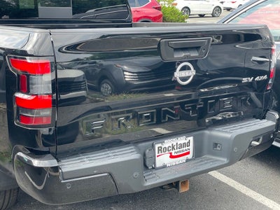 2023 Nissan Frontier SV