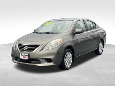 2013 Nissan Versa 1.6 SV