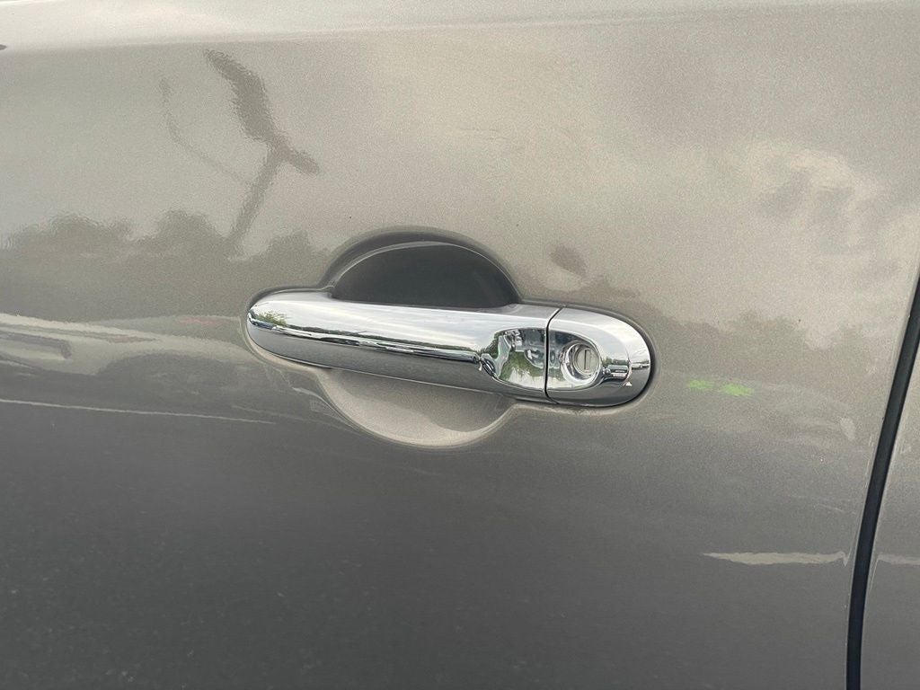 2013 Nissan Versa 1.6 SV