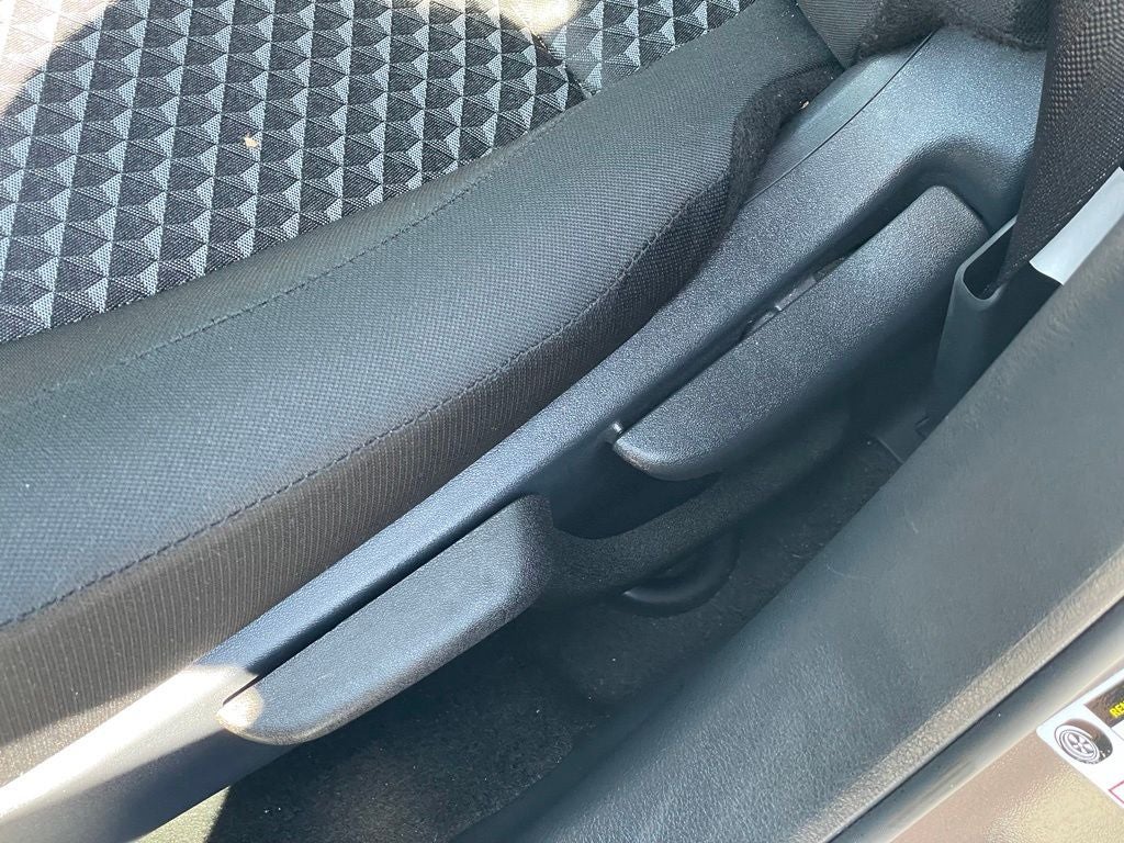 2024 Nissan Versa 1.6 S S Plus package
