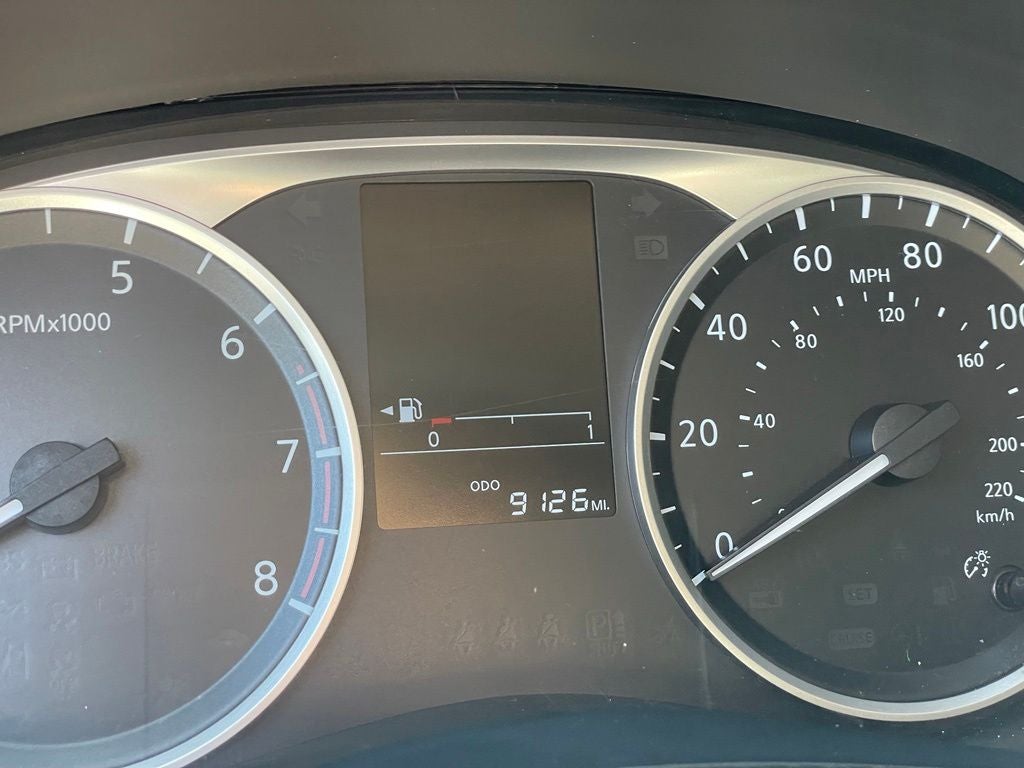 2024 Nissan Versa 1.6 S S Plus package