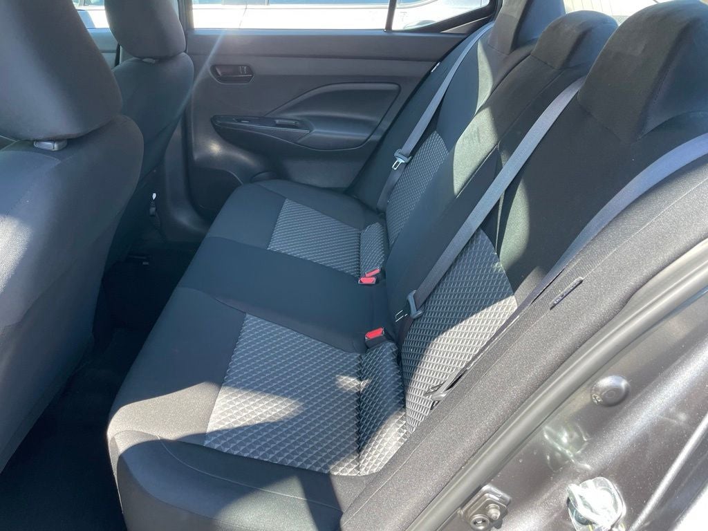 2024 Nissan Versa 1.6 S S Plus package