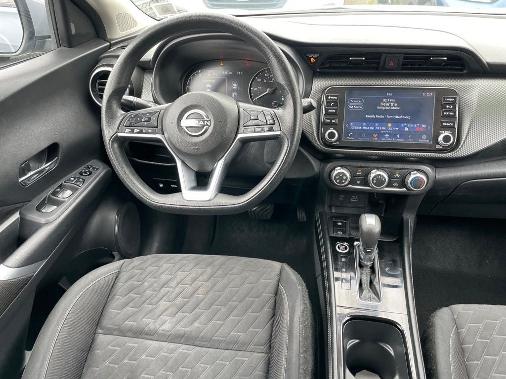 2023 Nissan Kicks SV Two-Tone Paint