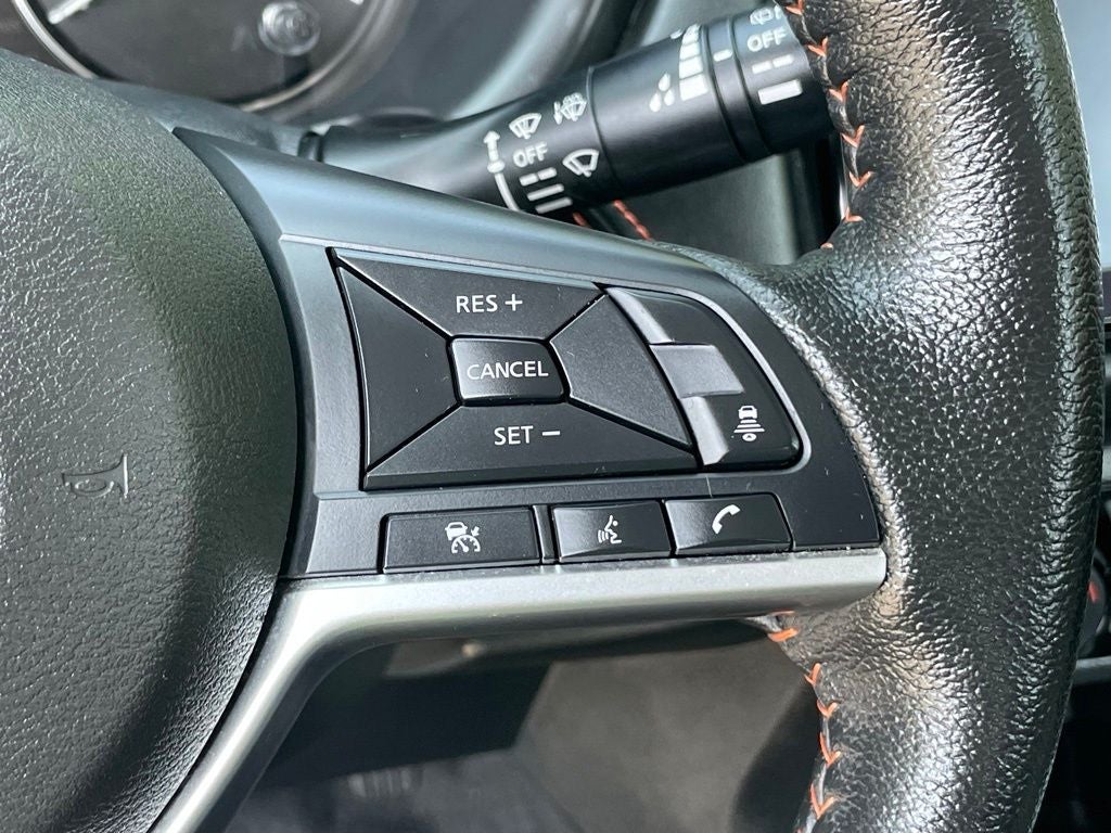 2021 Nissan Kicks SR
