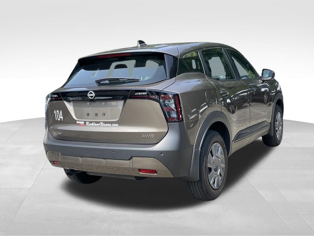 2025 Nissan Kicks S