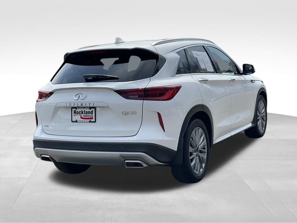 2023 INFINITI QX50 LUXE