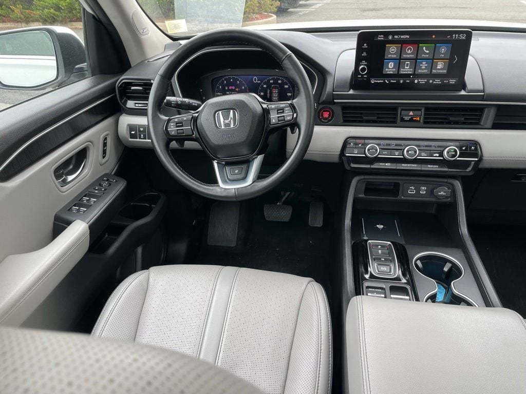 2023 Honda Pilot Elite