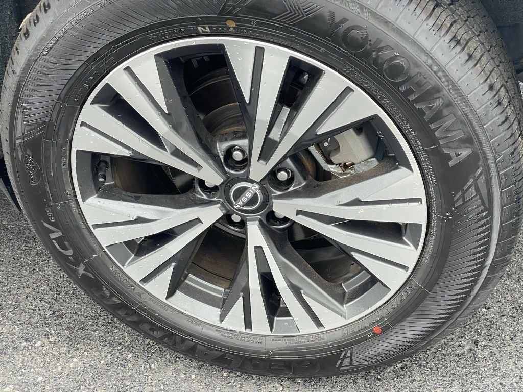 2023 Nissan Rogue SV Premium