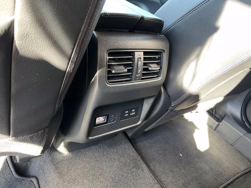 2023 Nissan Rogue SL Premium