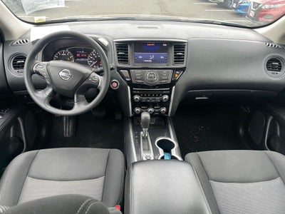 2020 Nissan Pathfinder S