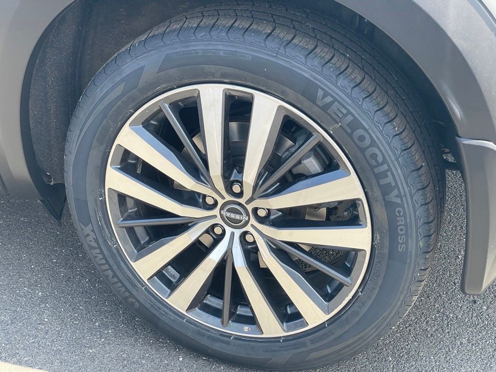2022 Nissan Pathfinder Platinum