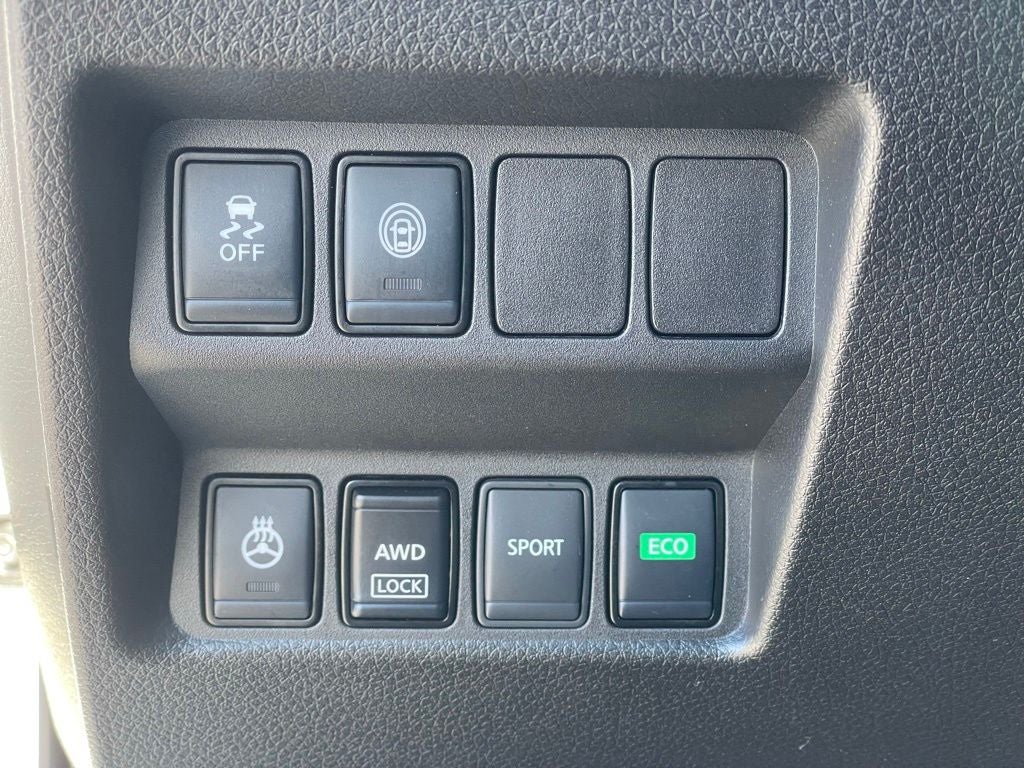 2021 Nissan Rogue Sport SV