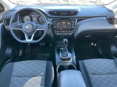 2021 Nissan Rogue Sport SV