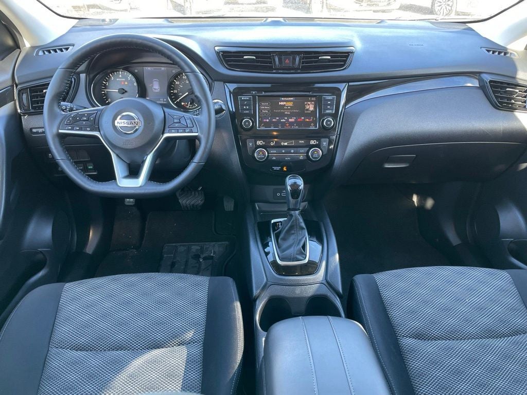 2021 Nissan Rogue Sport SV
