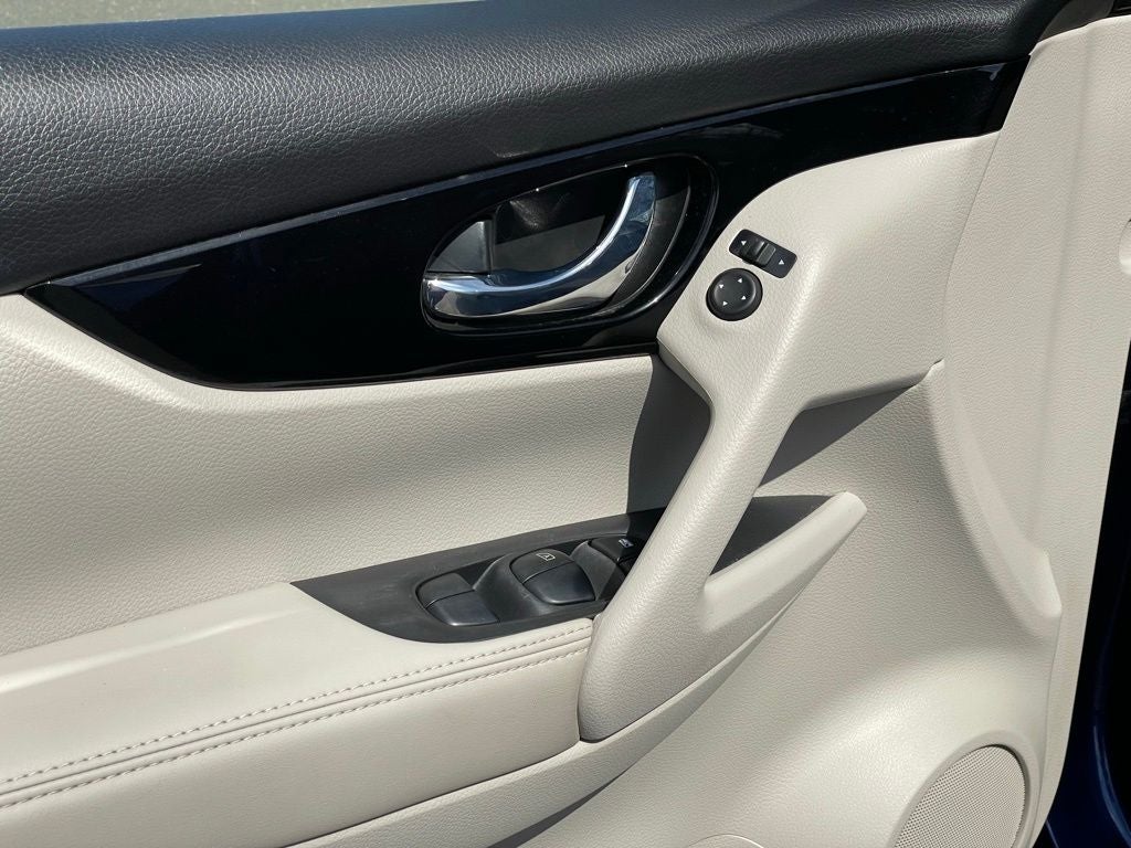 2020 Nissan Rogue Sport SV