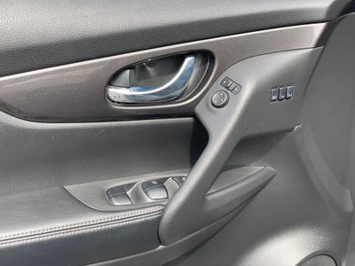 2019 Nissan Rogue SV Sun & Sound