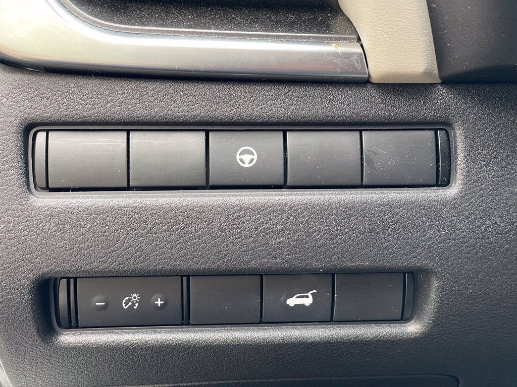2023 Nissan Rogue SV Premium