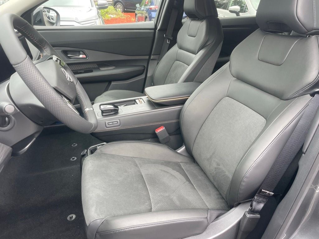 2025 Nissan Ariya EVOLVE+ e-4ORCE