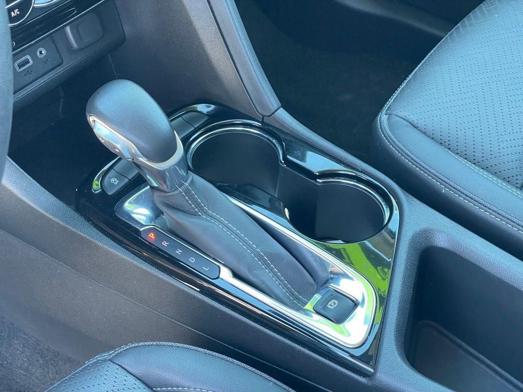 2022 Buick Encore GX Essence FWD