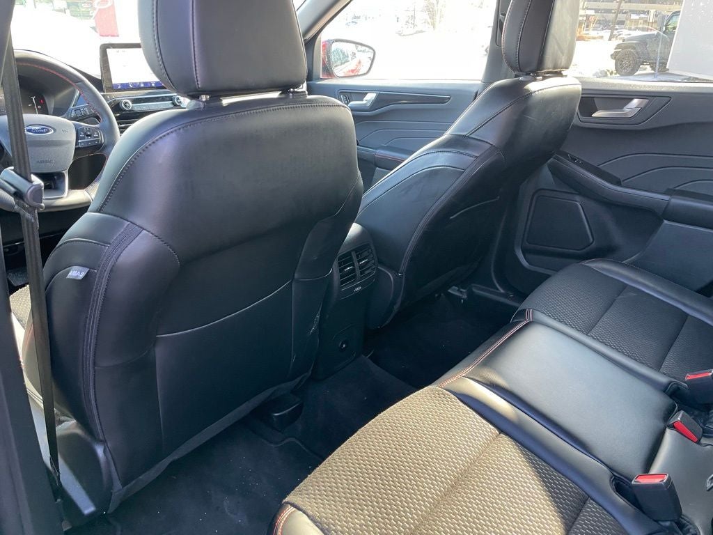 2025 Ford Escape ST-Line Select