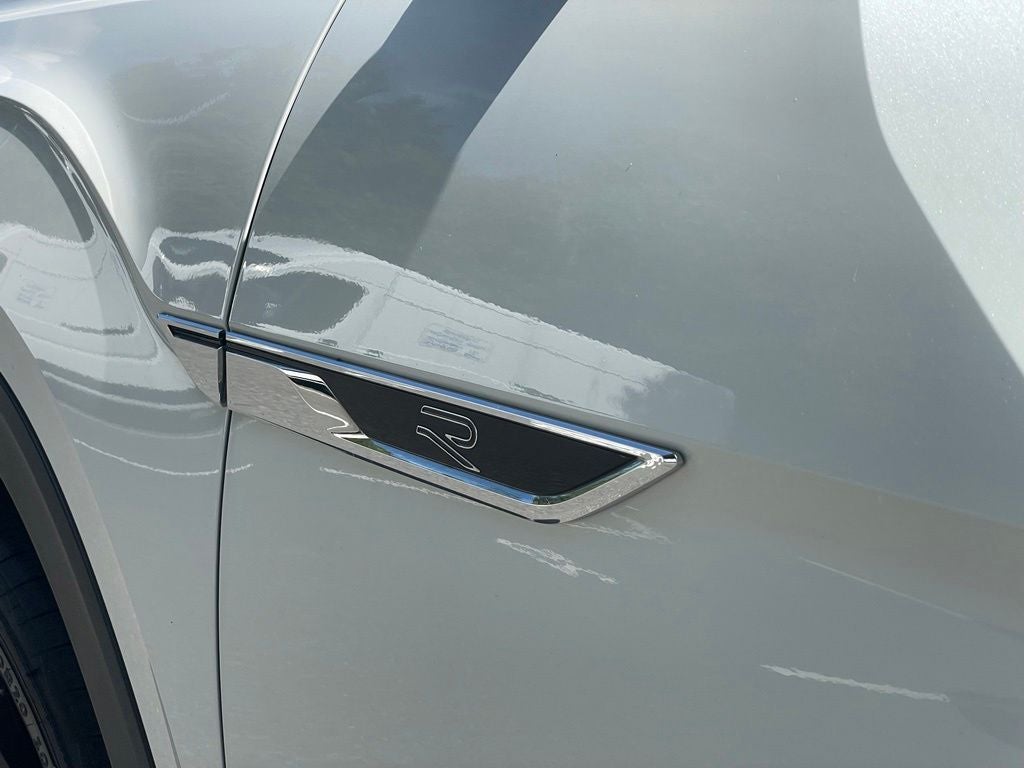 2022 Volkswagen Atlas 3.6L V6 SEL R-Line