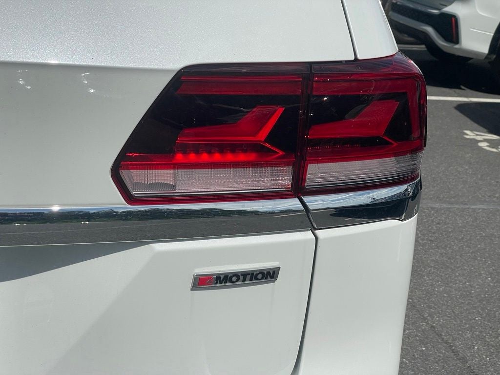 2022 Volkswagen Atlas 3.6L V6 SEL R-Line