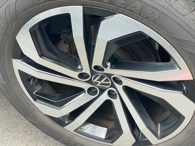 2023 Volkswagen Atlas 2.0T SEL