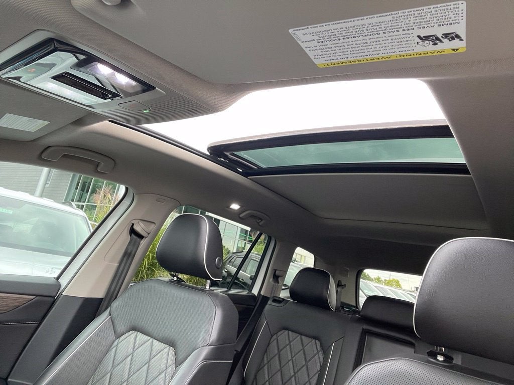 2024 Volkswagen Atlas 2.0T SEL Premium R-Line