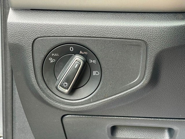 2023 Volkswagen Atlas 2.0T SE w/Technology