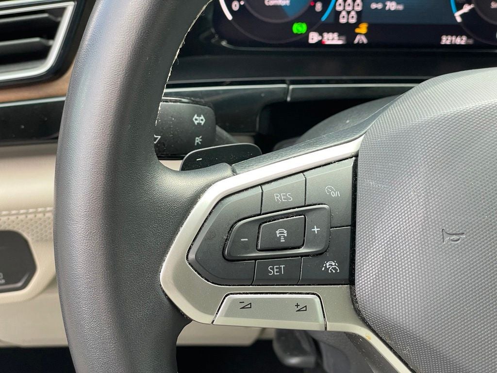 2024 Volkswagen Atlas 2.0T SE