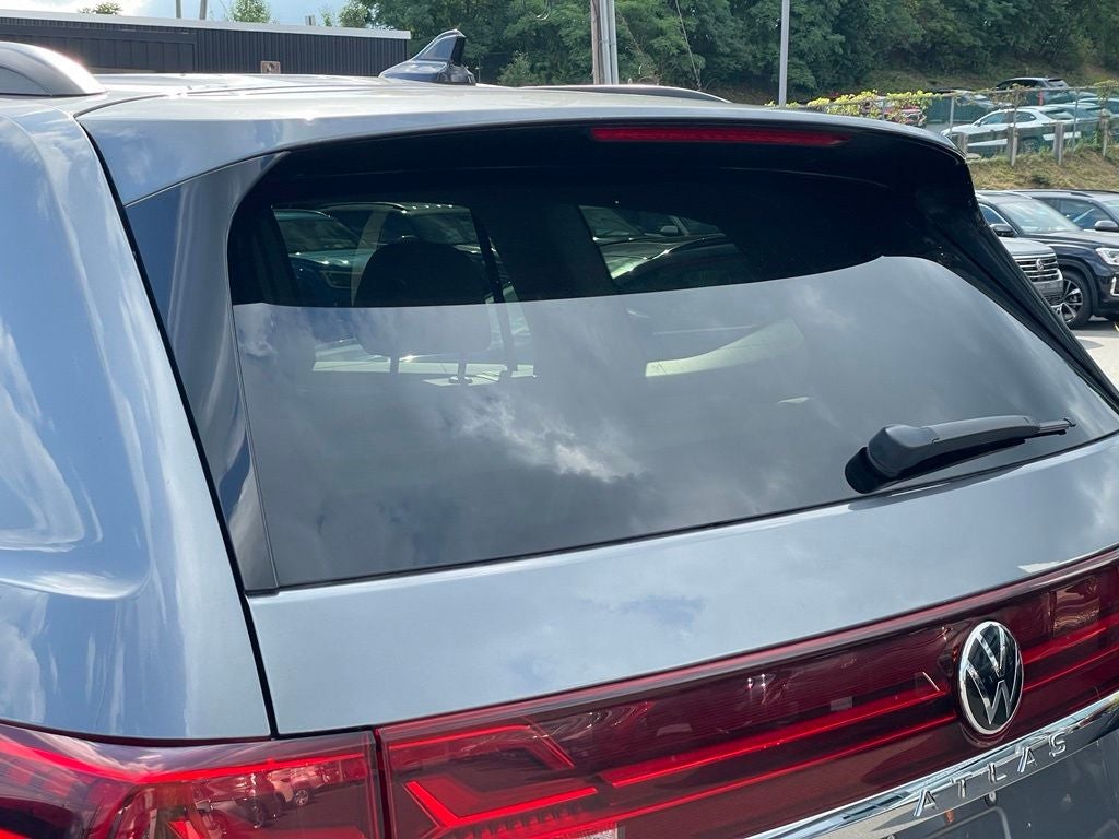 2024 Volkswagen Atlas 2.0T SE