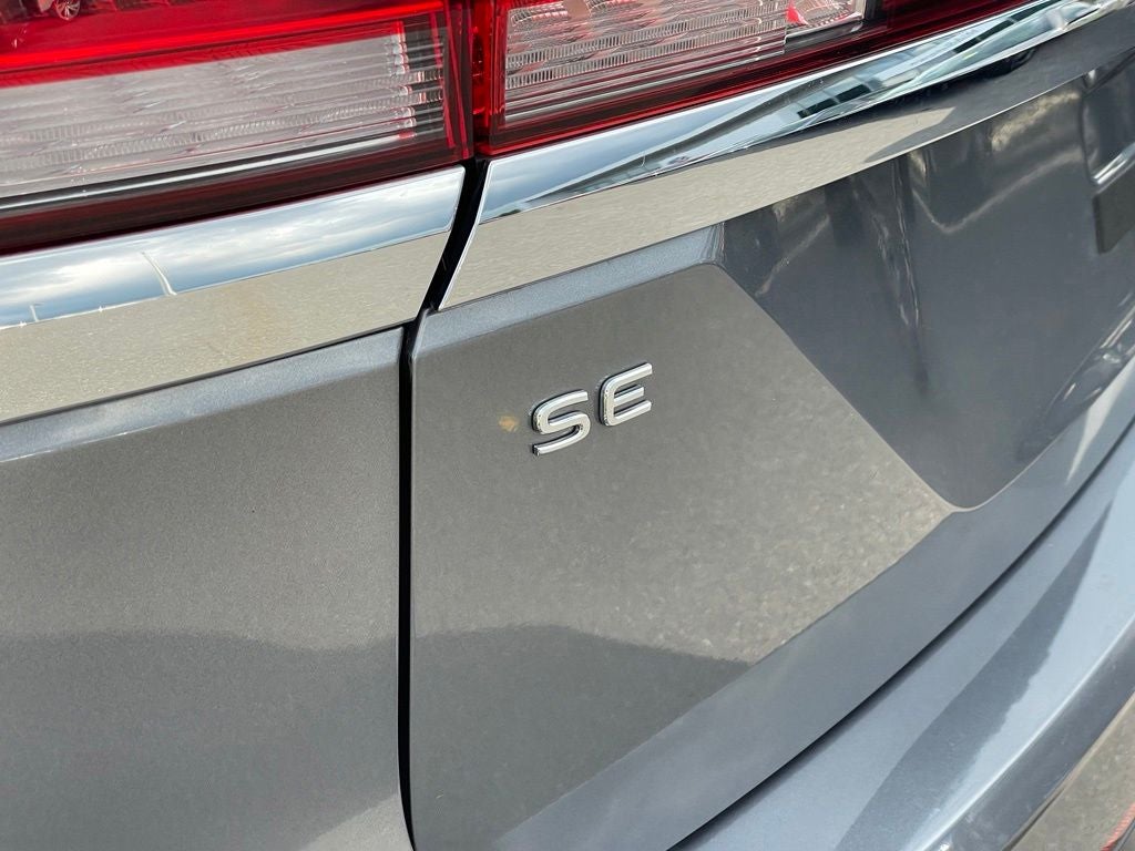 2024 Volkswagen Atlas 2.0T SE