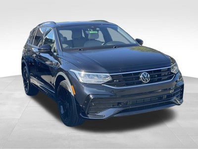 2023 Volkswagen Tiguan 2.0T SE R-Line Black