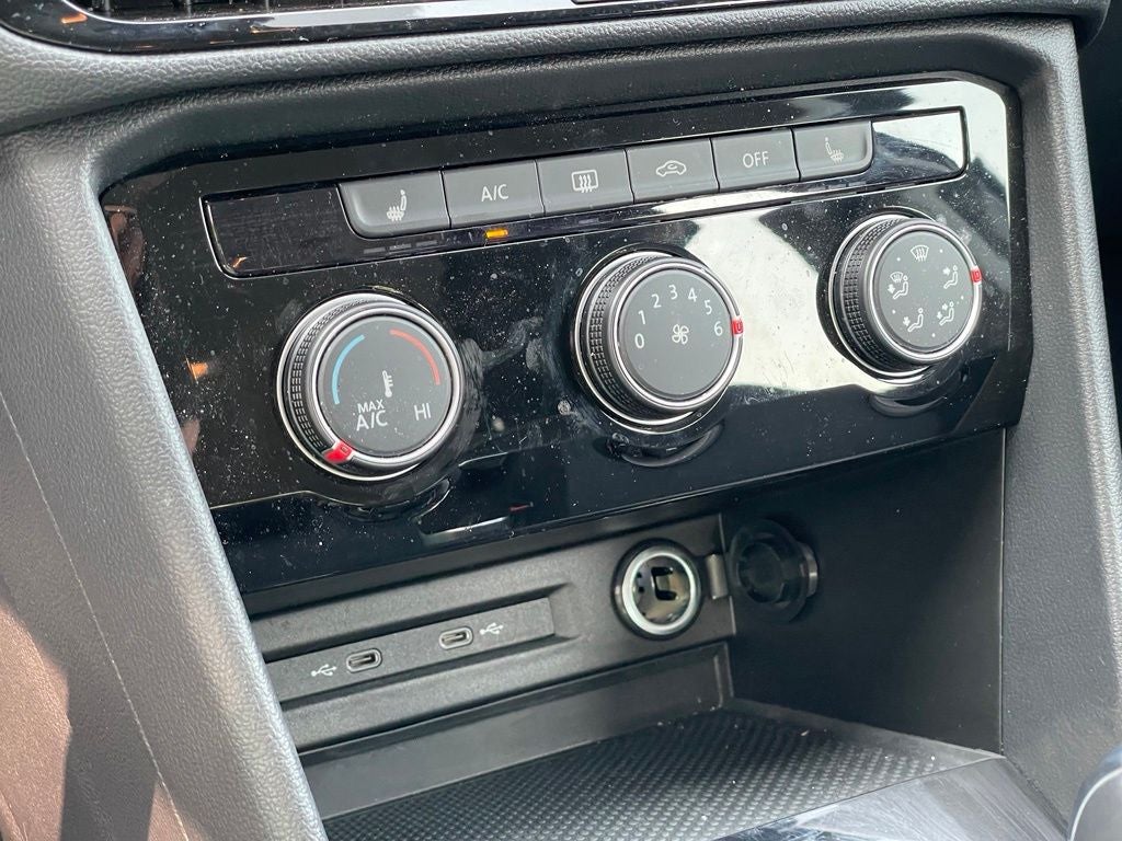 2025 Volkswagen Taos 1.5T S