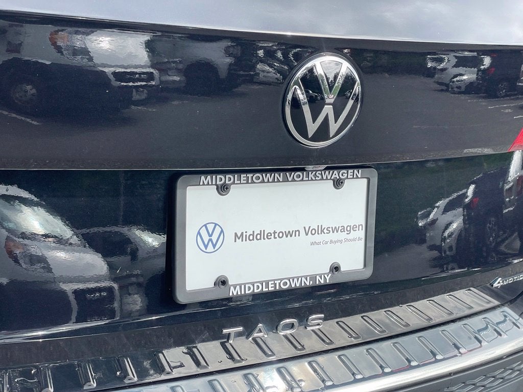 2024 Volkswagen Taos 1.5T SE