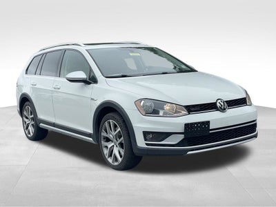2017 Volkswagen Golf Alltrack 4Motion