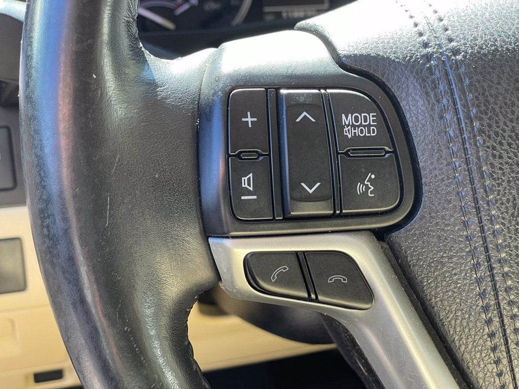 2017 Toyota Highlander Hybrid Limited Platinum