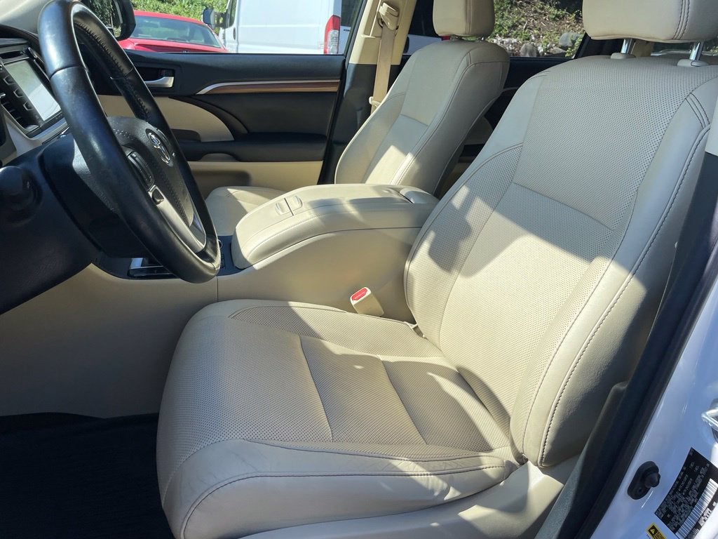 2017 Toyota Highlander Hybrid Limited Platinum