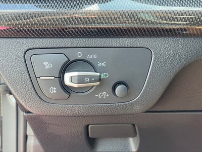 2023 Audi SQ5 Premium Plus quattro