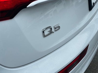 2023 Audi Q5 45 S line Premium quattro