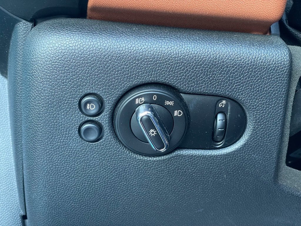 2021 MINI Cooper S Iconic