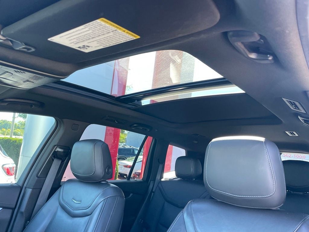 2023 Cadillac XT6 Premium Luxury