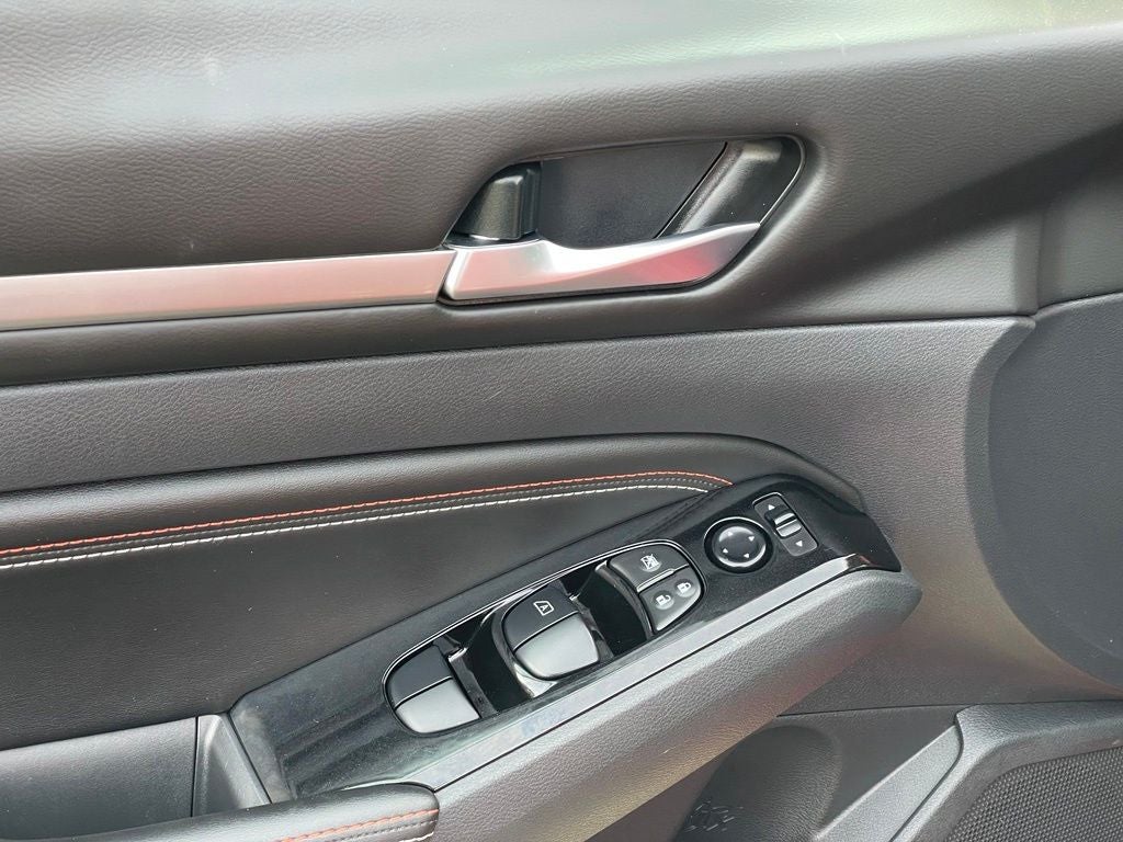 2023 Nissan Altima 2.5 SR PREMIUM