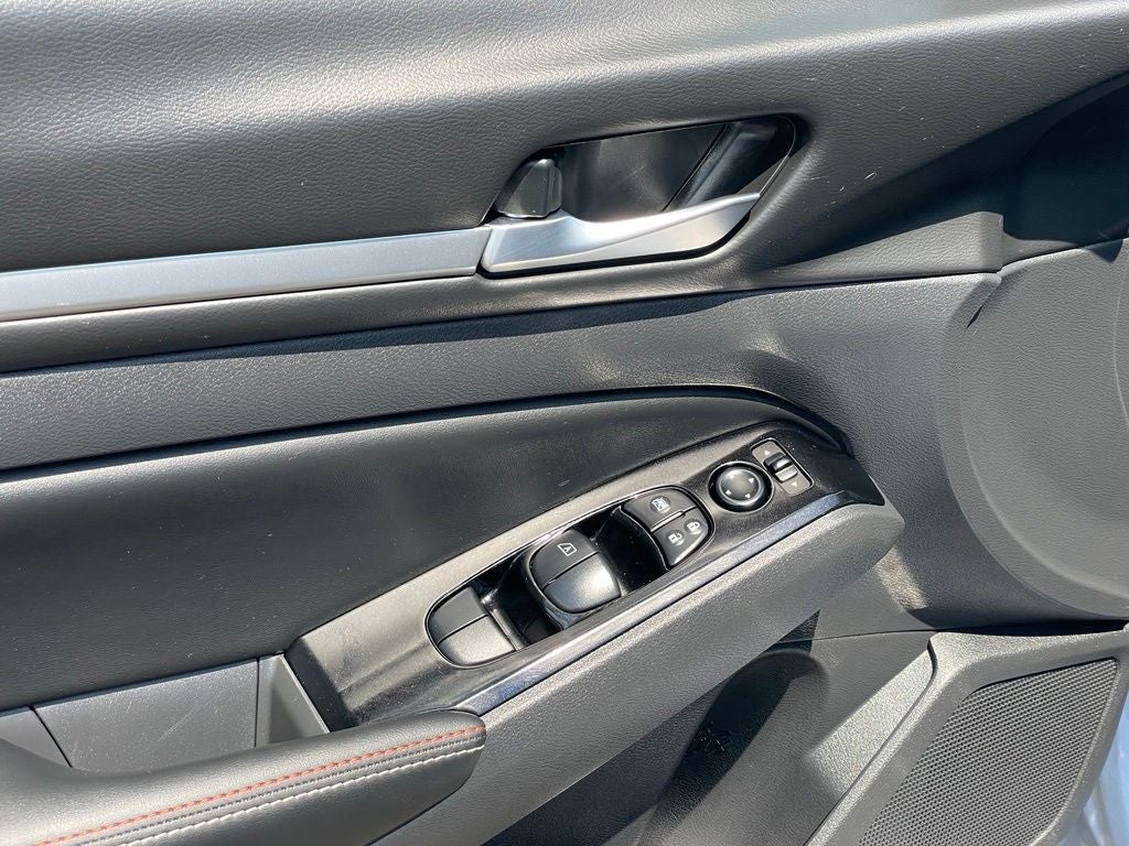 2023 Nissan Altima 2.5 SR PREMIUM