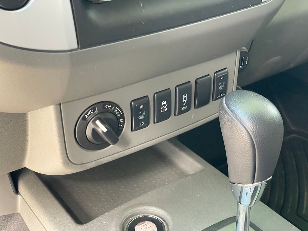 2020 Nissan Frontier SV