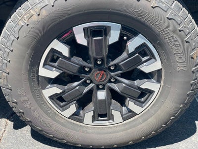 2024 Nissan Frontier PRO-4X