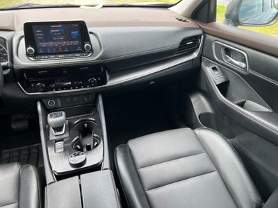 2022 Nissan Rogue SV Premium